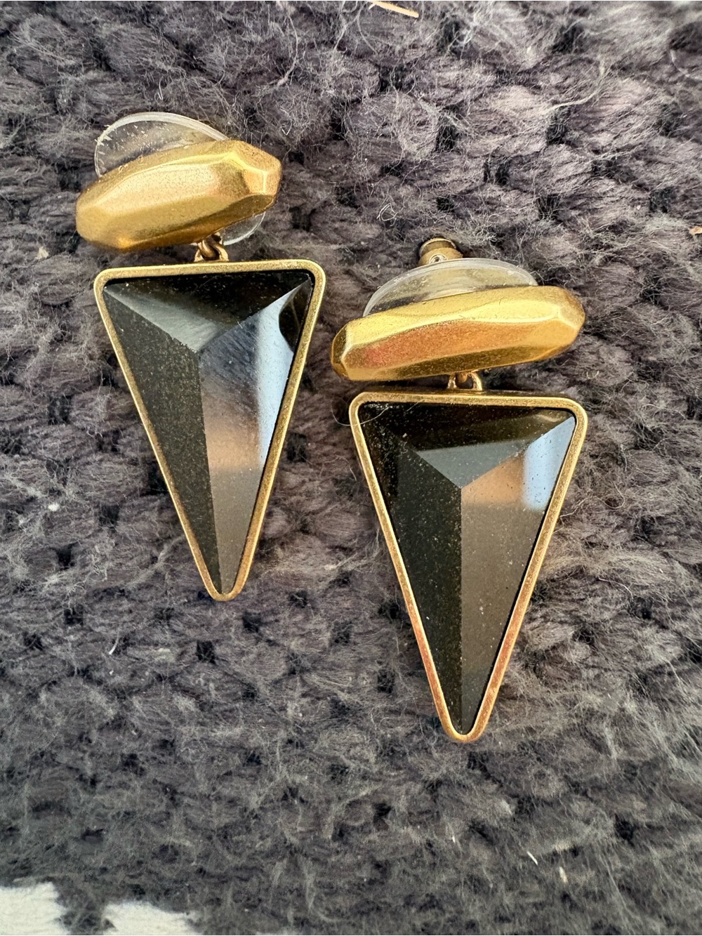 Kendra Scott Matte Gold and Black Geometric Triangle Drop Earrings